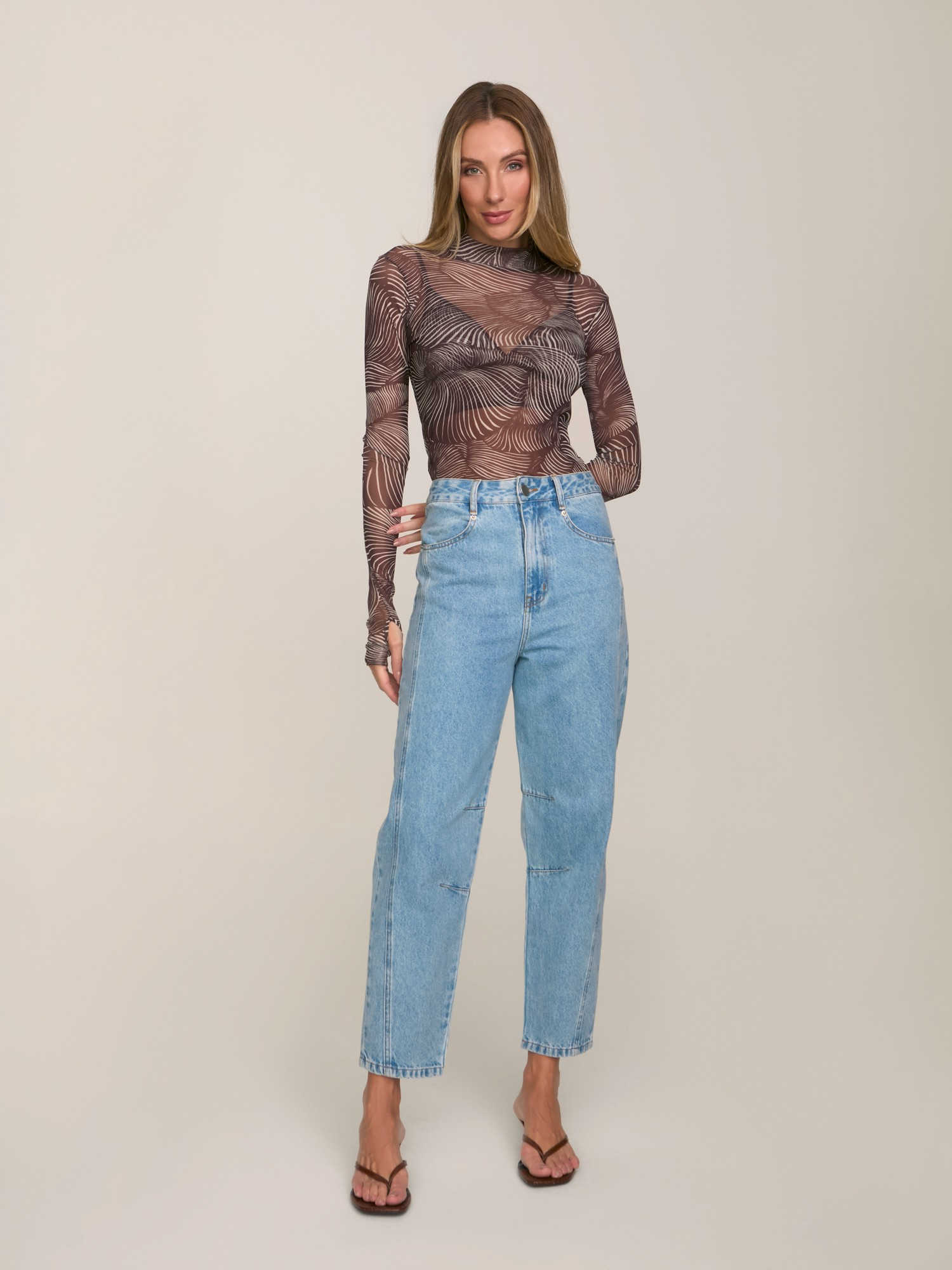 Blusa Tule Mushroom Shell Brown