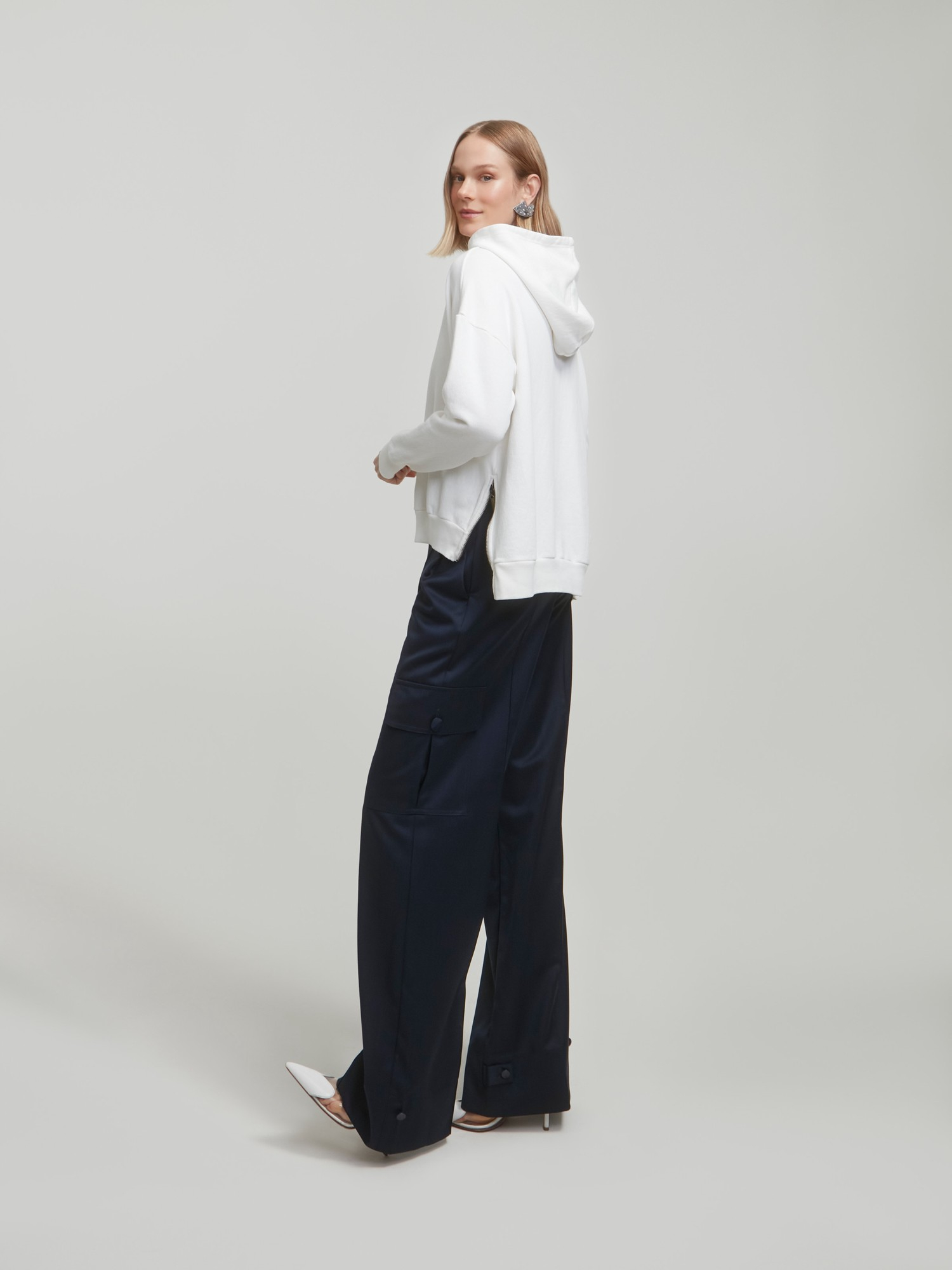 Moletom Lara Off White