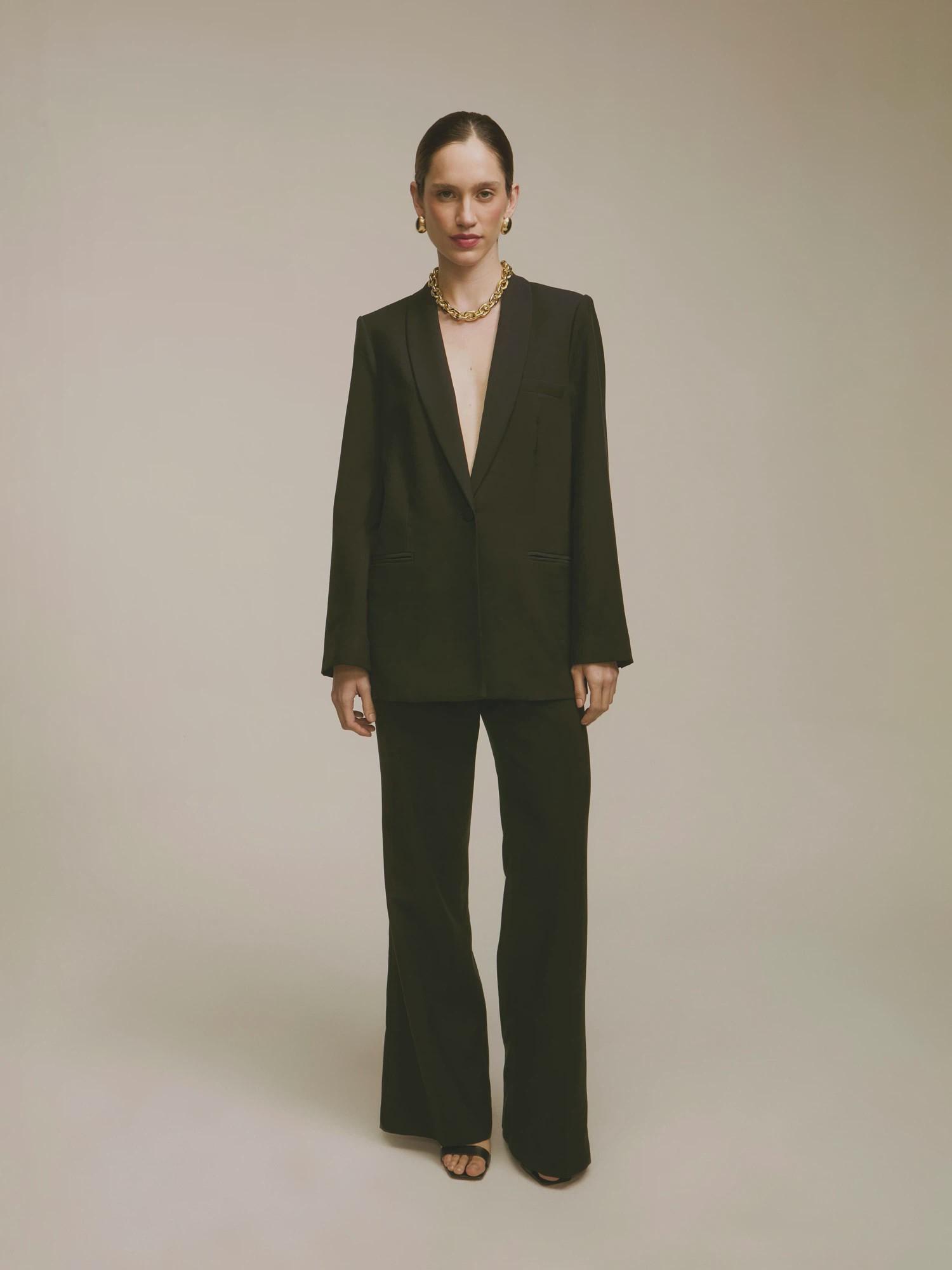 Blazer Essential Black
