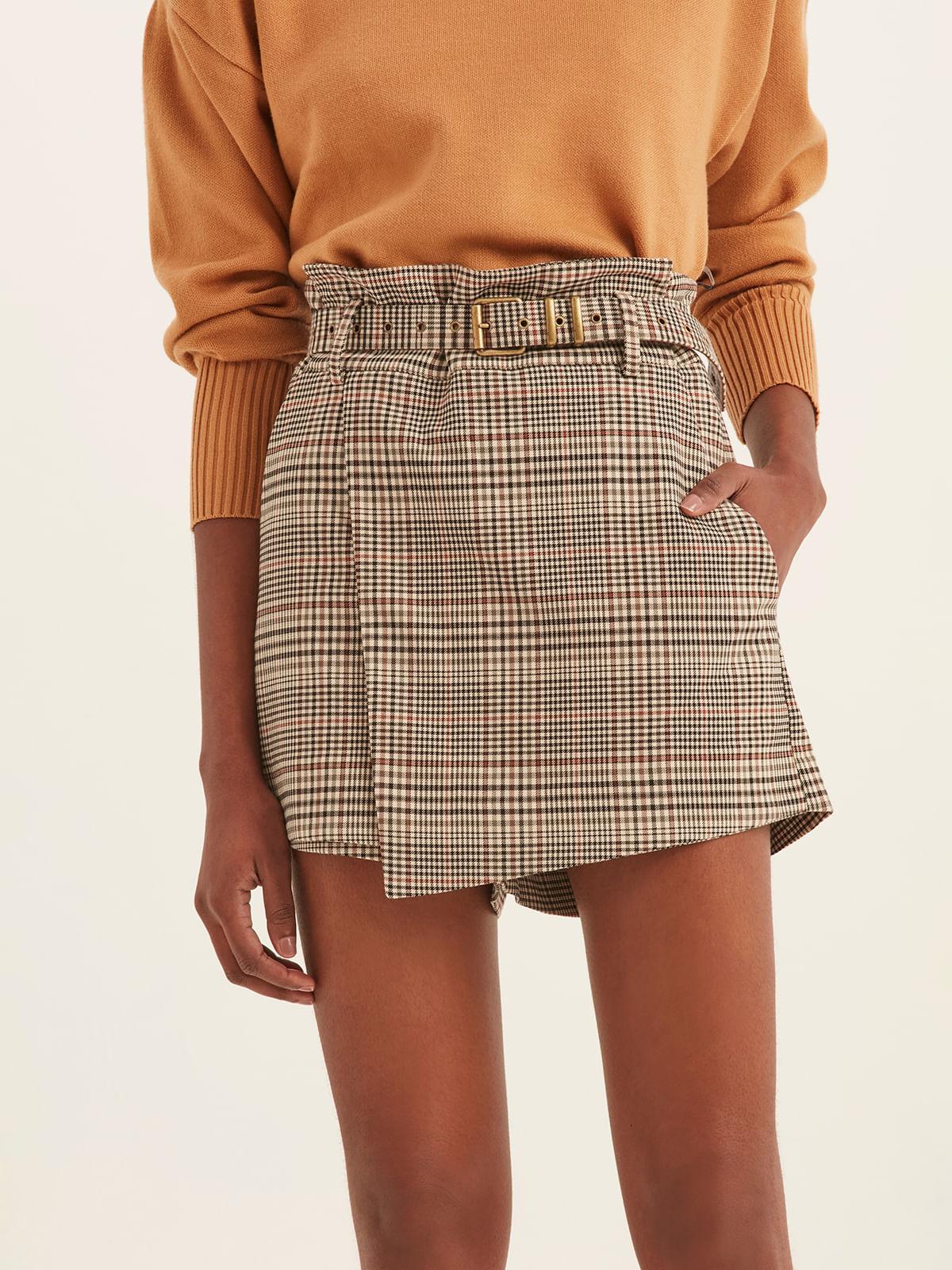 Short Saia Alfaiataria Chess Joana Short Saia Alfaiataria Chess Joana