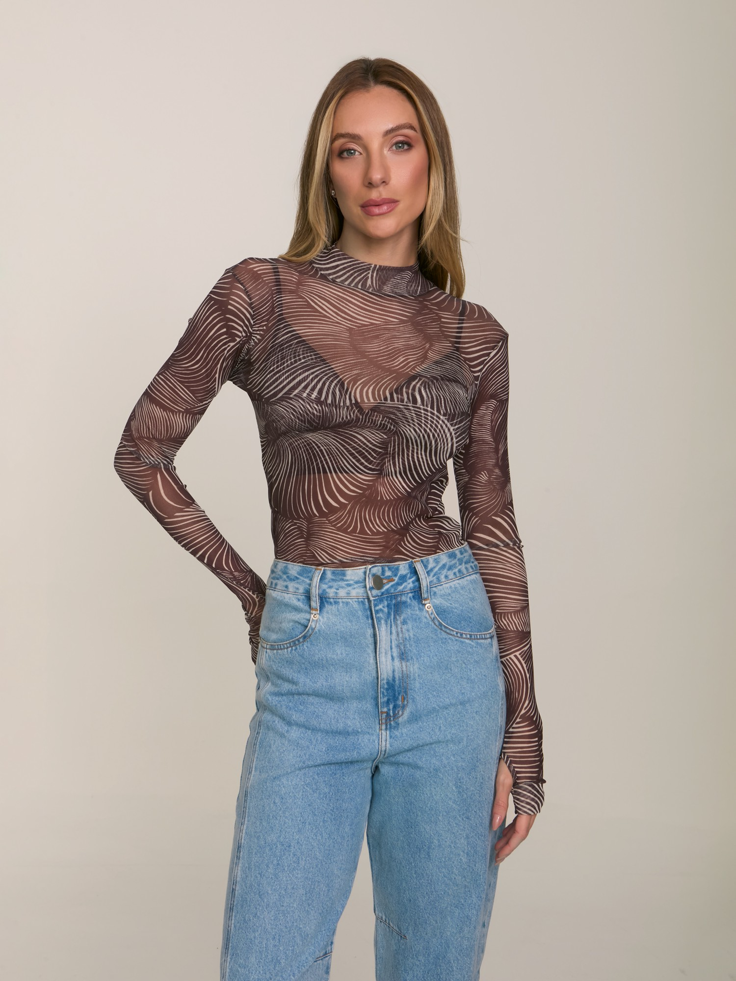 Blusa Tule Mushroom Shell Brown