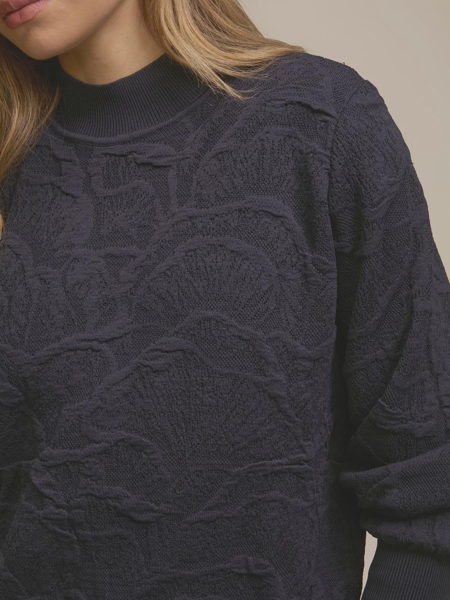 Blusa Mushroom Bloom Navy Blusa Mushroom Bloom Navy