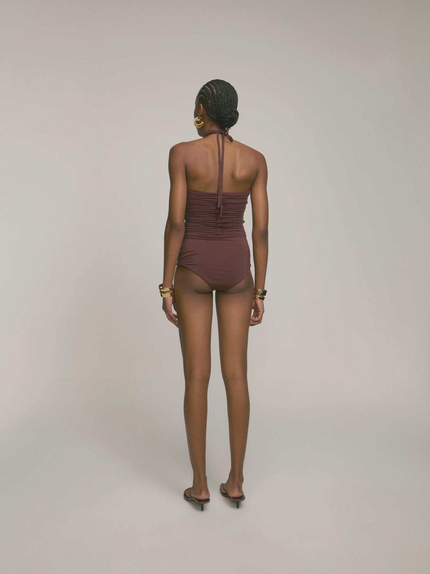 Body Antonella Brown Body Antonella Brown